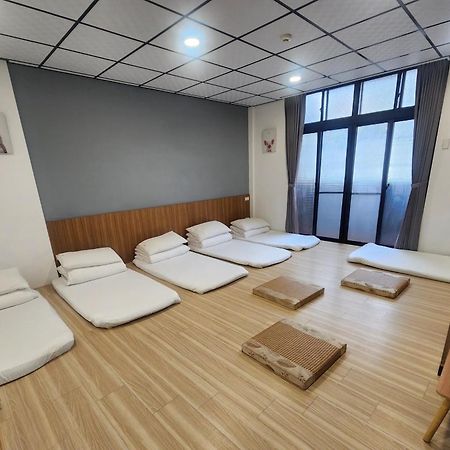 藏青民宿the Wind Guesthouse-Youth Inn Tainan Oda fotoğraf